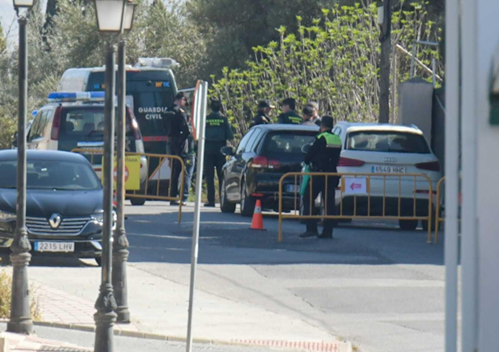 Imagen de la zona de Atarfe en la que se ha atrincherado el agente de la policía nacional