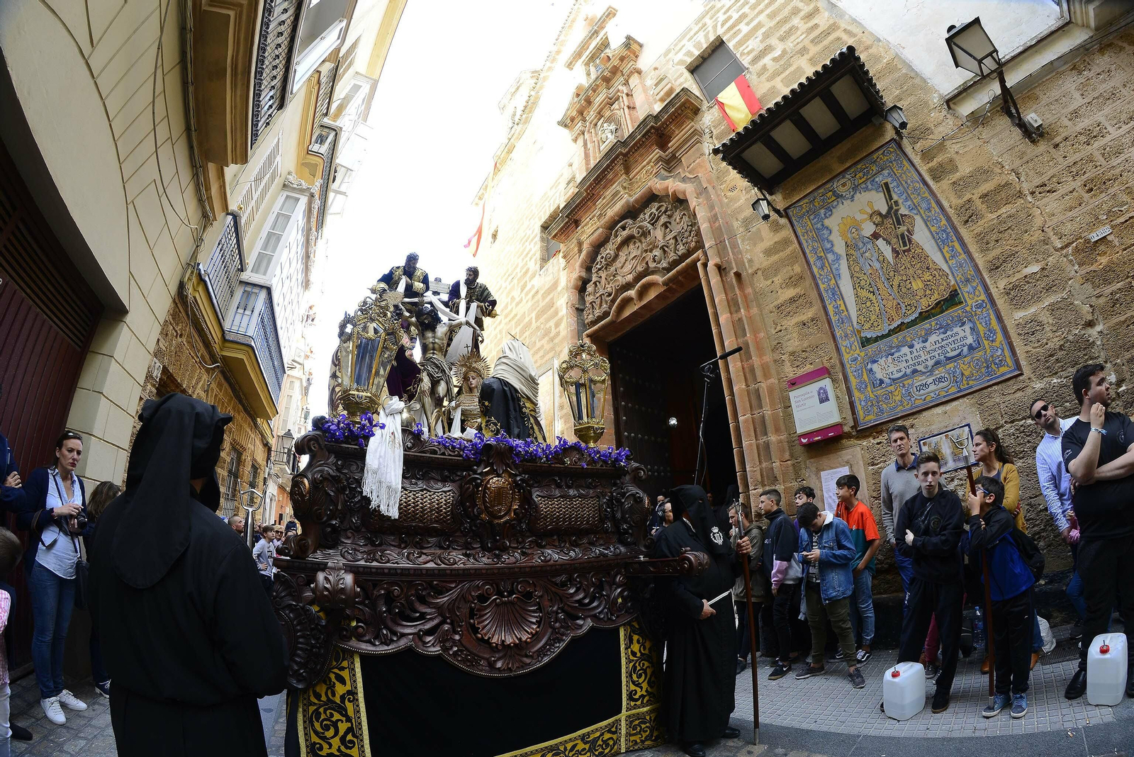 El descendimiento en imágenes