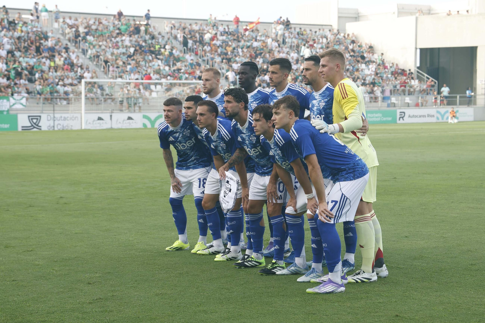 Las fotos del Betis-Como disputado en el Ciudad de La Línea (2-3)