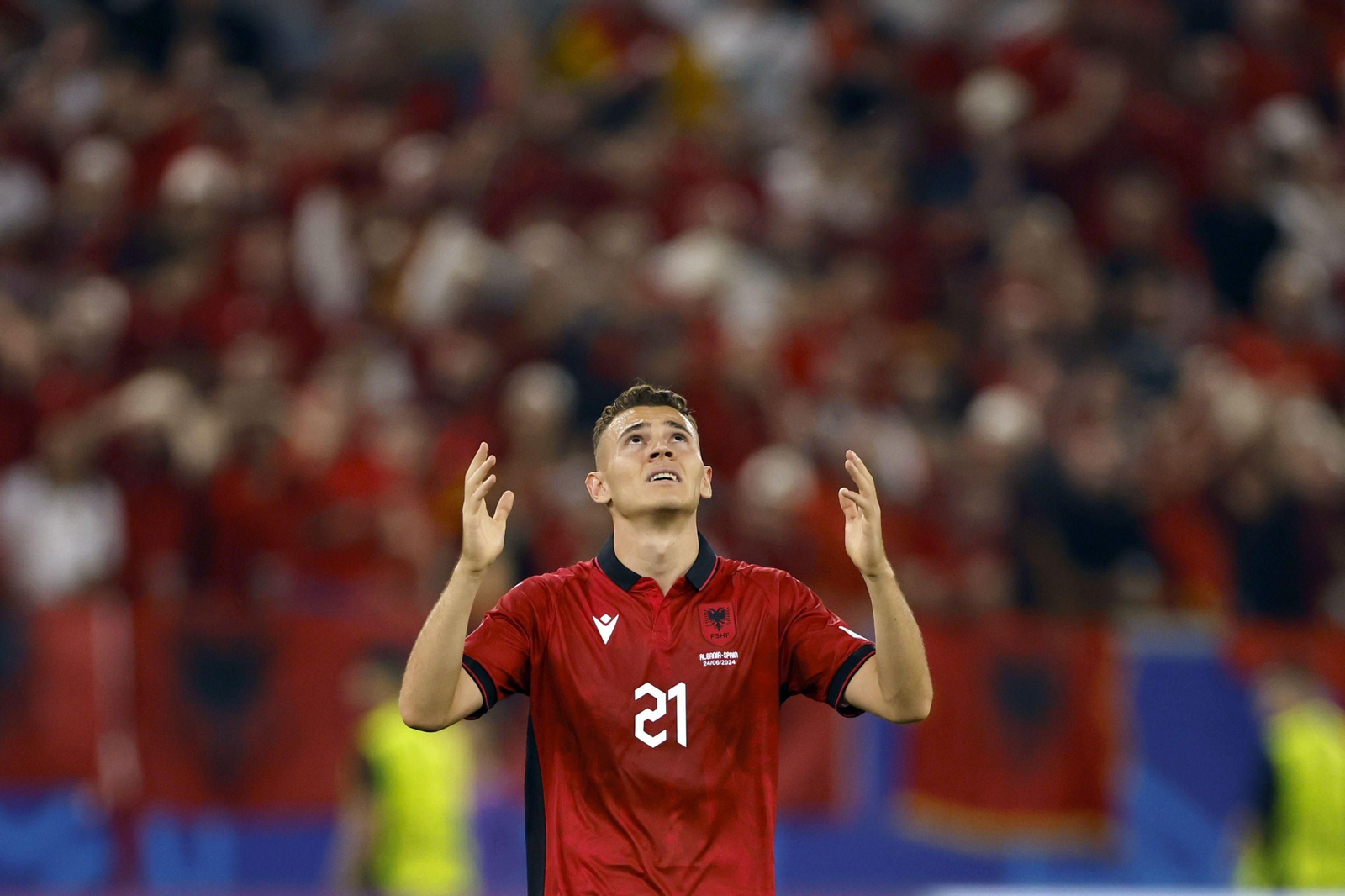 Las fotos del Albania - España