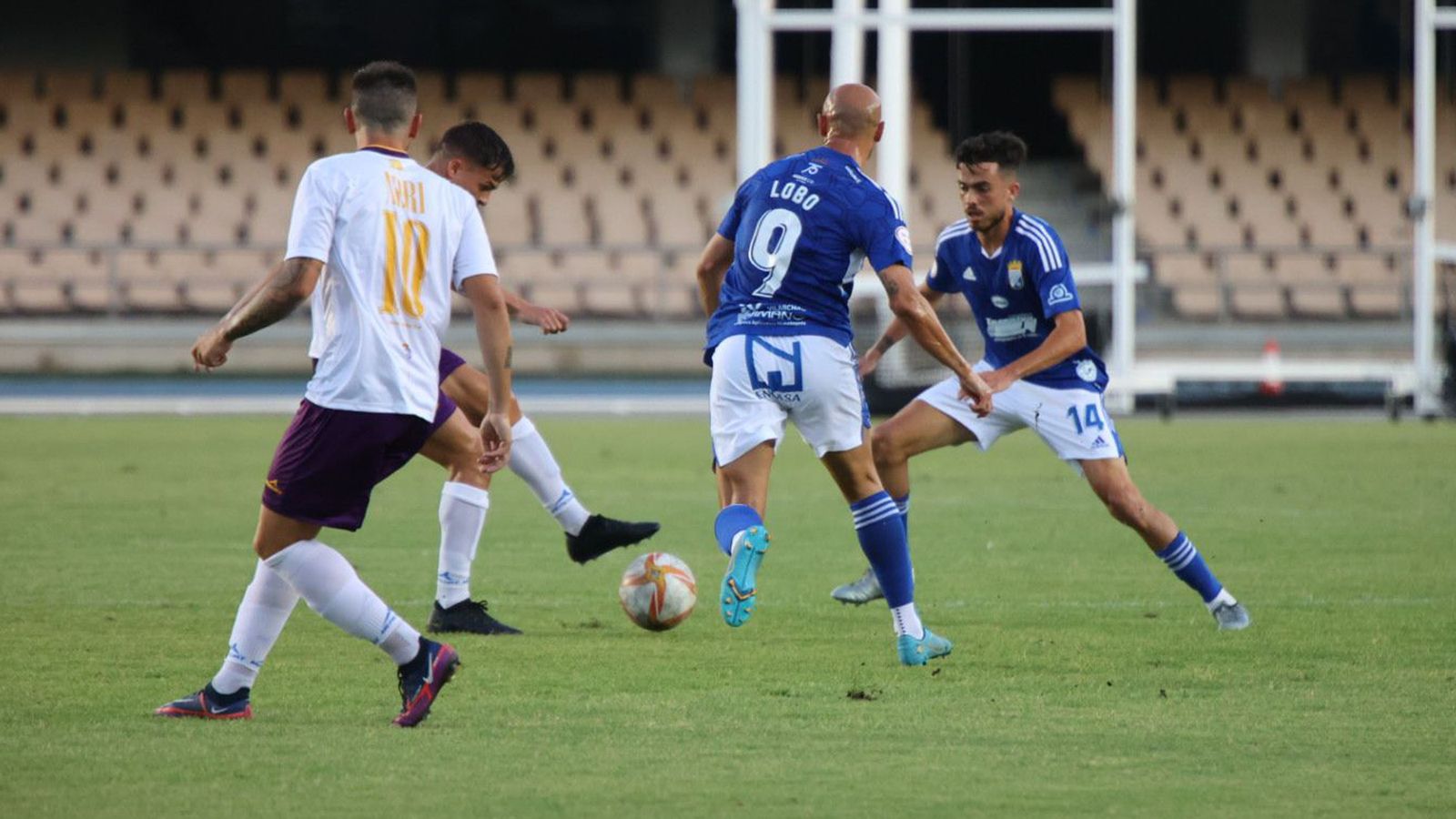 Imágenes del VII Trofeo Rafa Verdú entre el Xerez CD y el Real Jaén en Chapín
