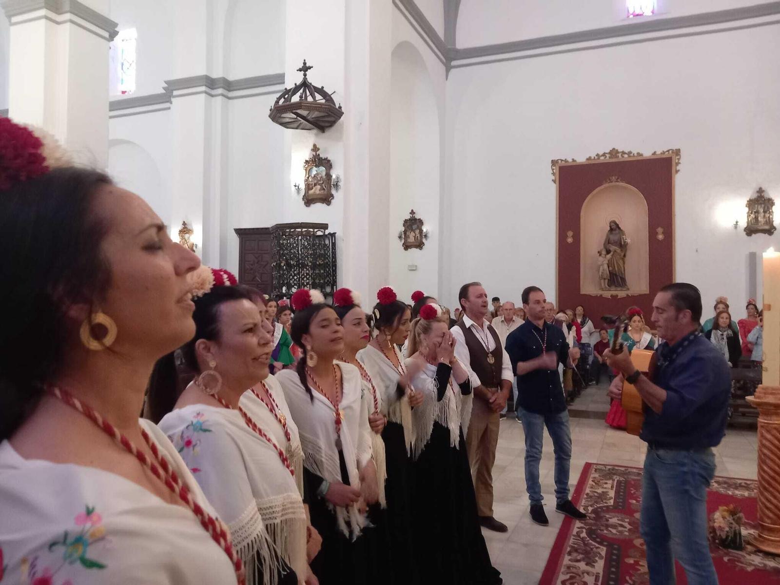 La Romería de Nuestra Señora de la Coronada en Calañas, en imágenes