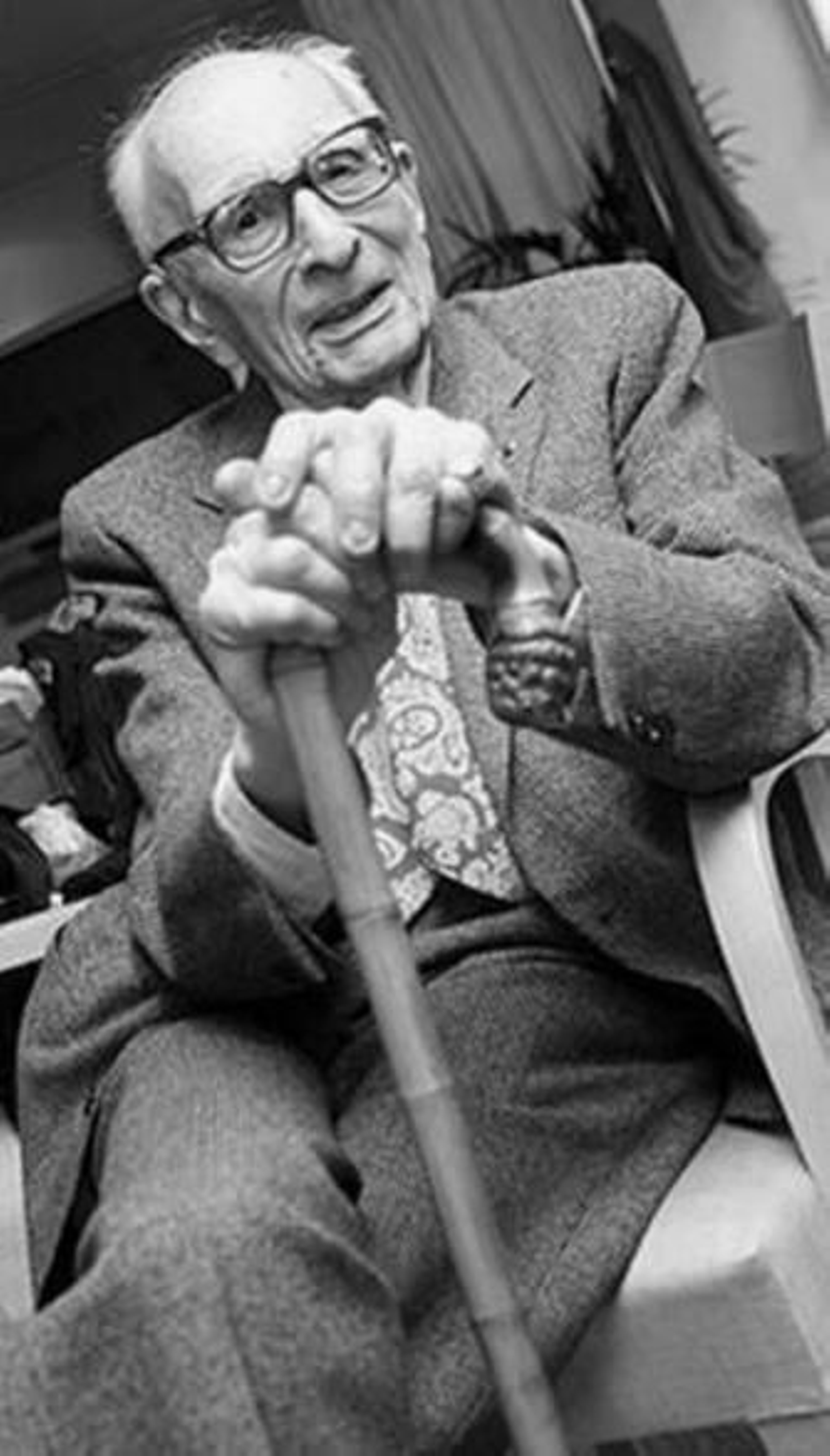 Claude Lévi-Strauss cumple un siglo de vida gozando de buena salud.