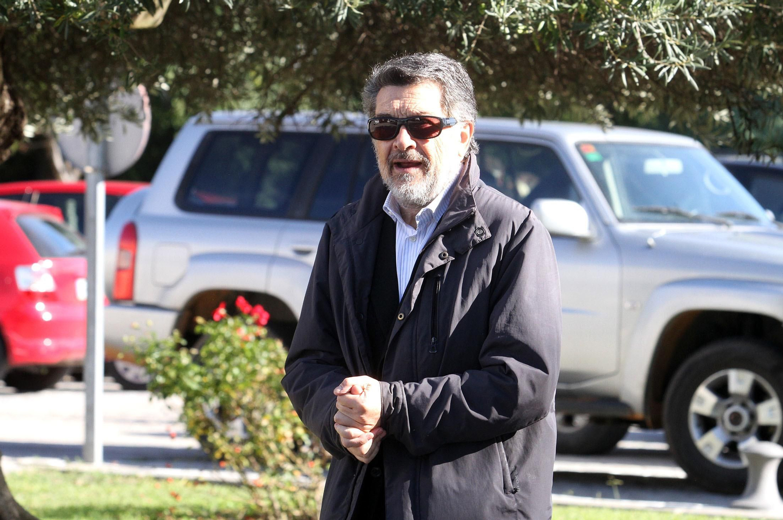 Condolencias a la familia García Palacios durante la mañana en el tanatorio, en imágenes