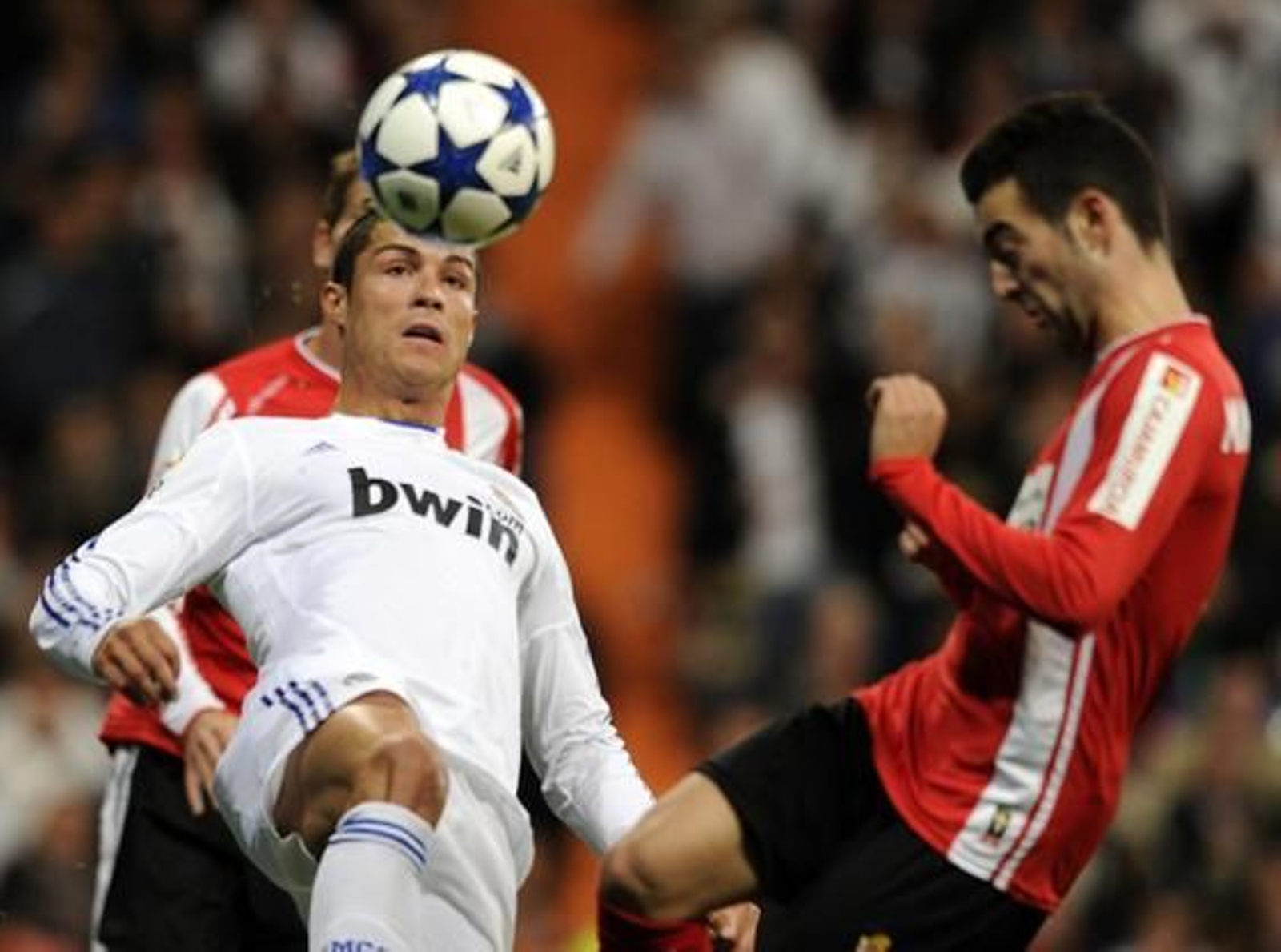 Cristiano en un momento del encuentro.

Foto: AFP-EFE-Reuters