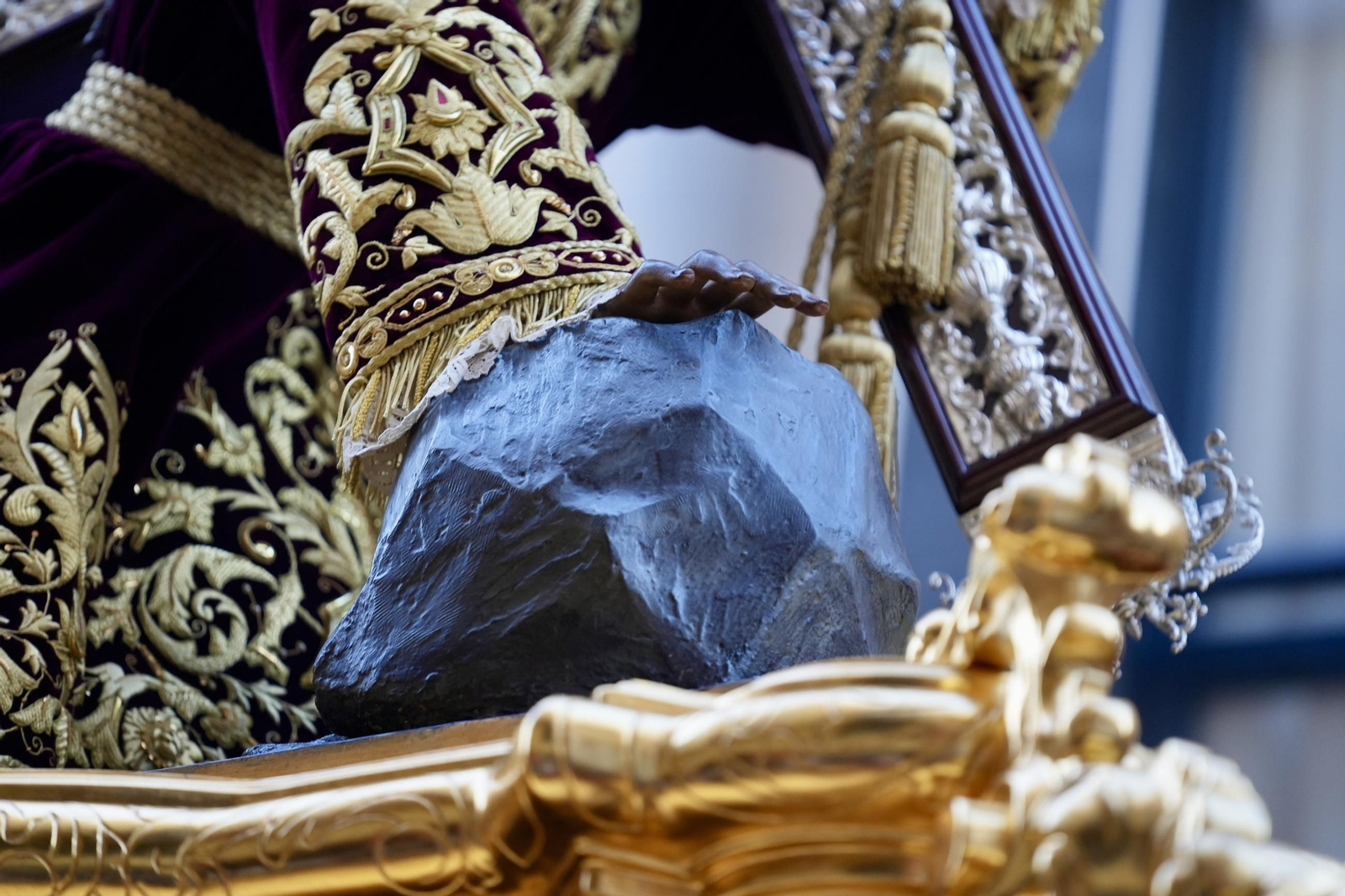 Misericordia en el Jueves Santo de Málaga, en imágenes