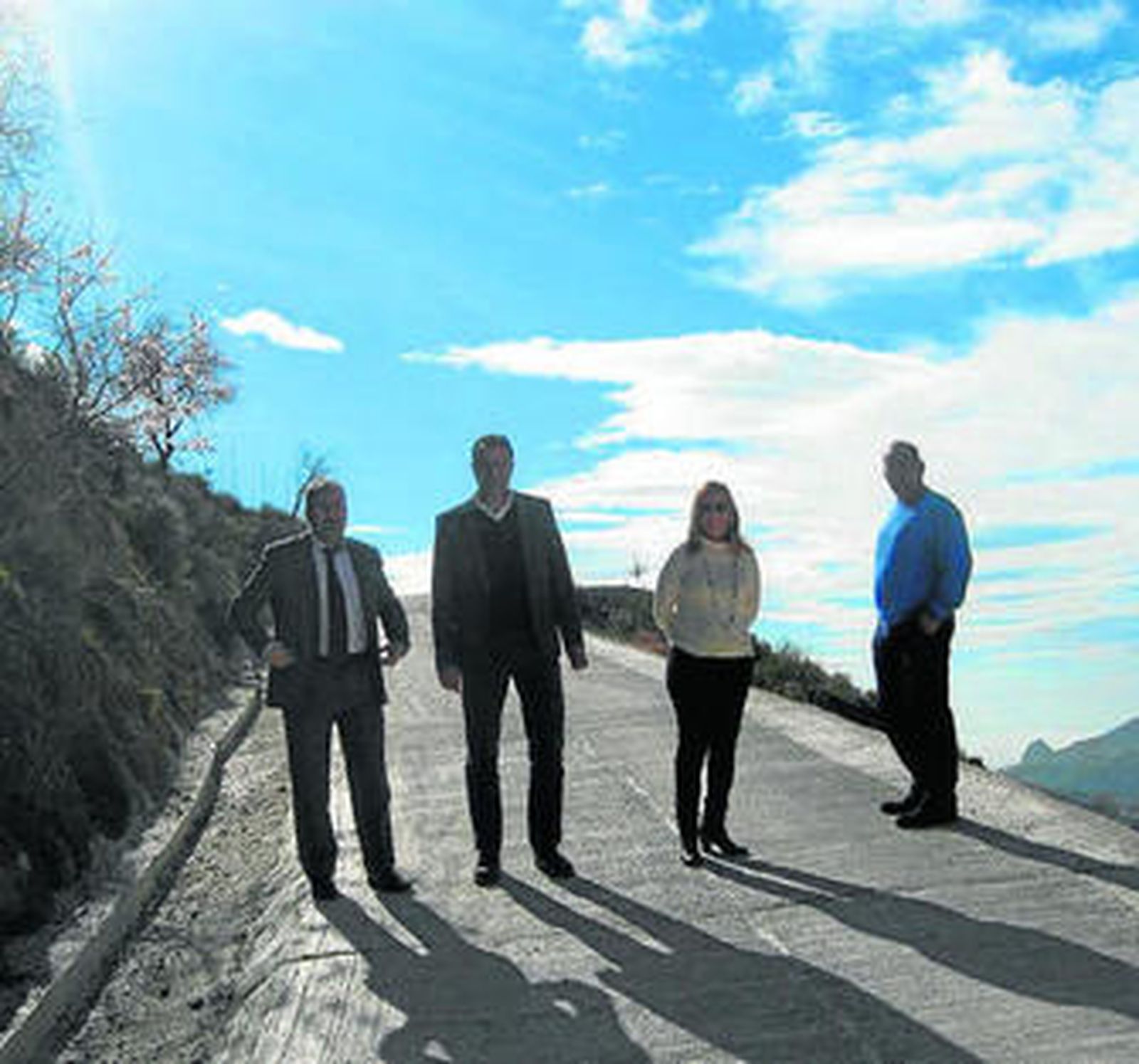 Los delegados de la Junta visitaron la mejora de las obras.