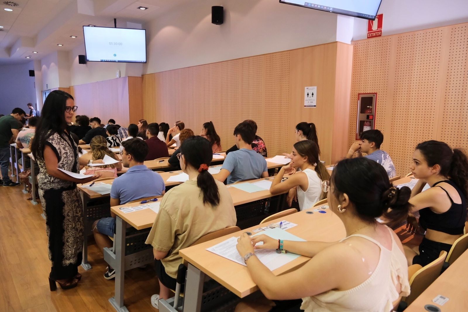 El primer día de la Selectividad extraordinaria de julio en Córdoba, en imágenes