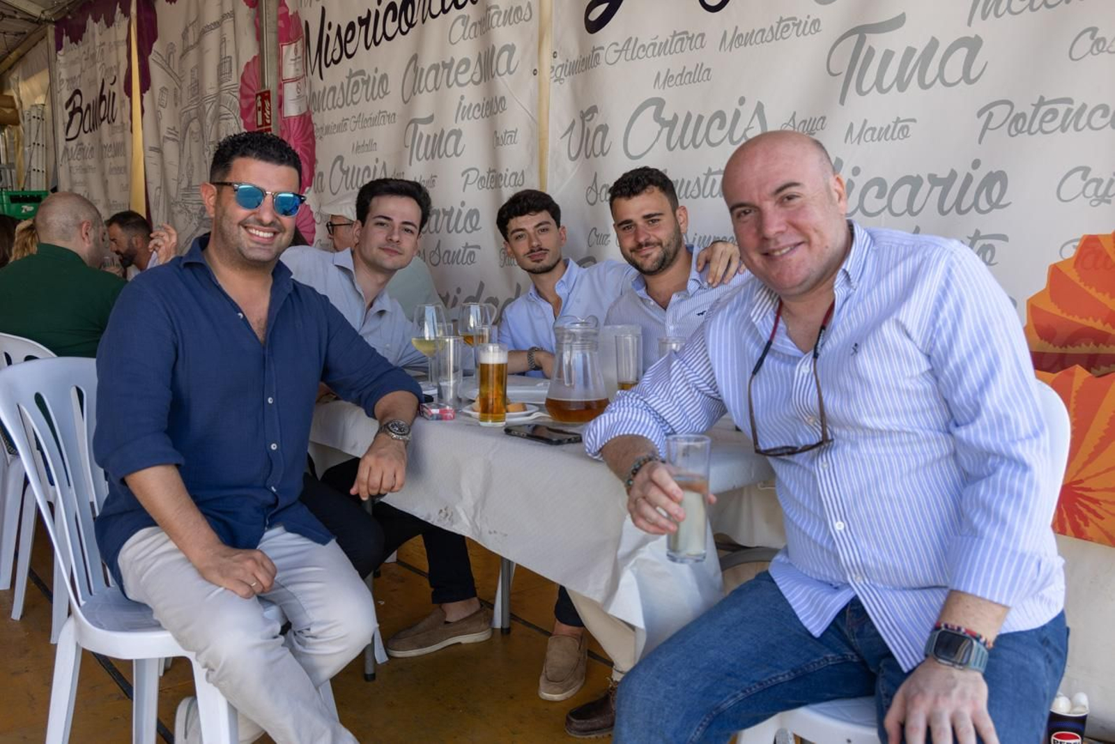 Las casetas de la Feria se llenan de comidas