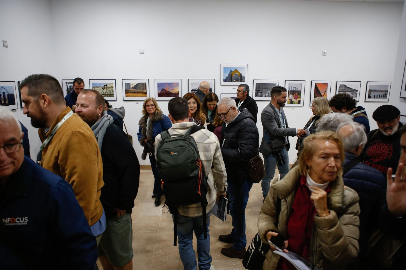 Fotos de la exposición de Infocus sobre la Verja de Gibraltar