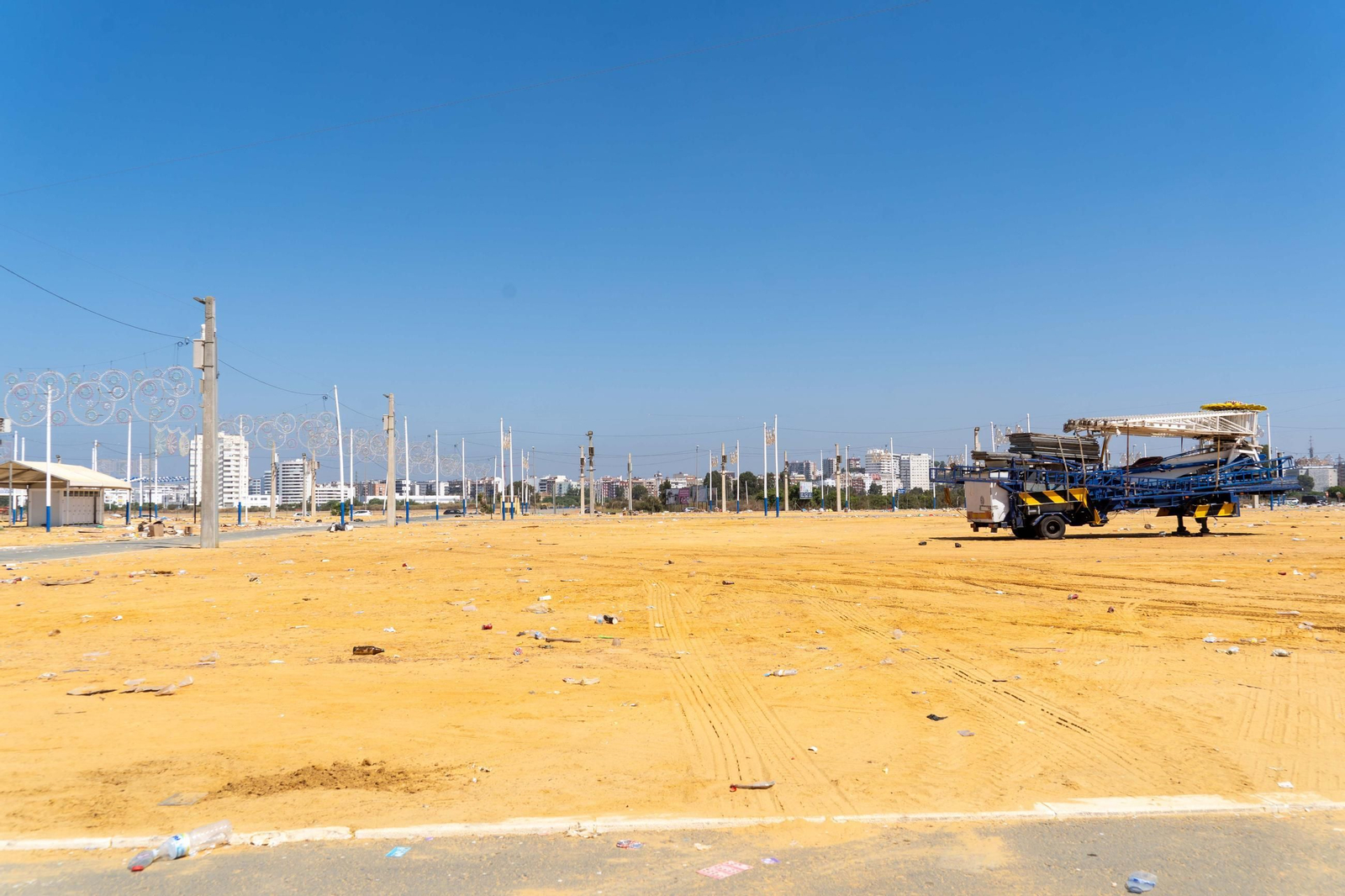 Imágenes del recinto de las Fiestas Colombinas días después de su final