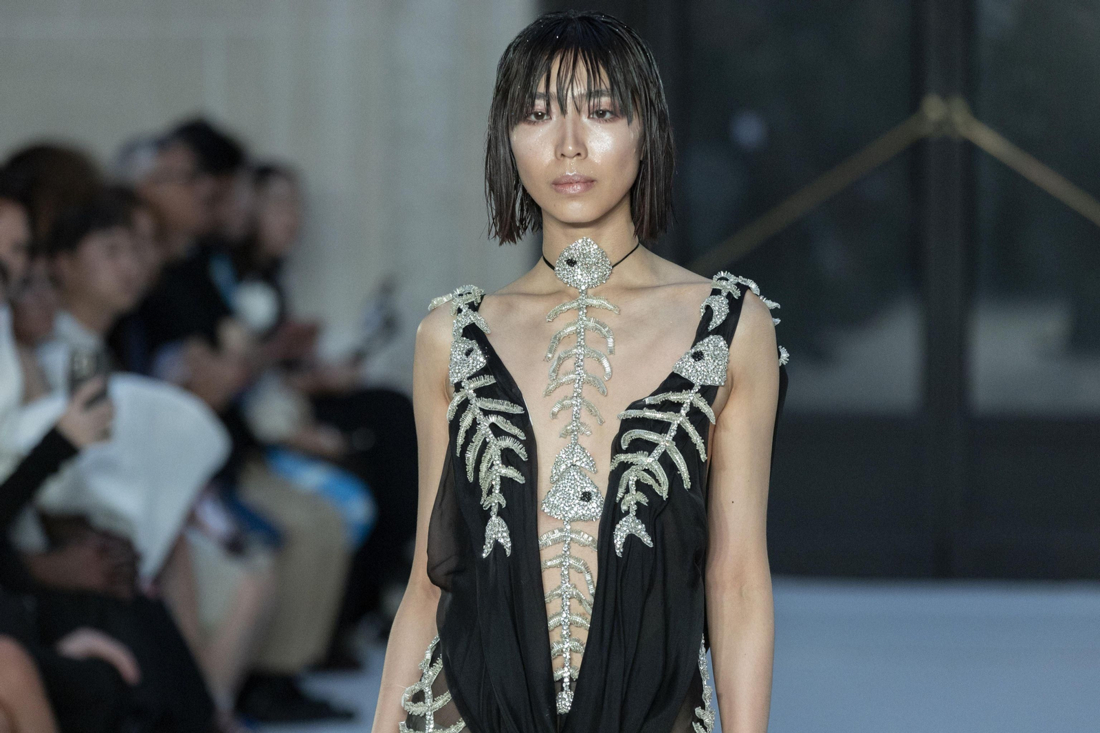 Las mejores imágenes del desfile de Juana Martín en París