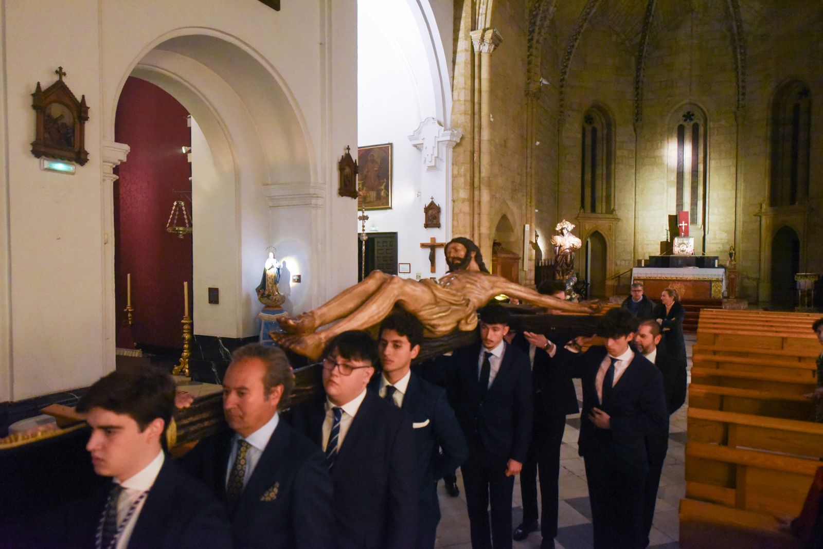 Las fotos del vía crucis de la hermandad de la Buena Muerte