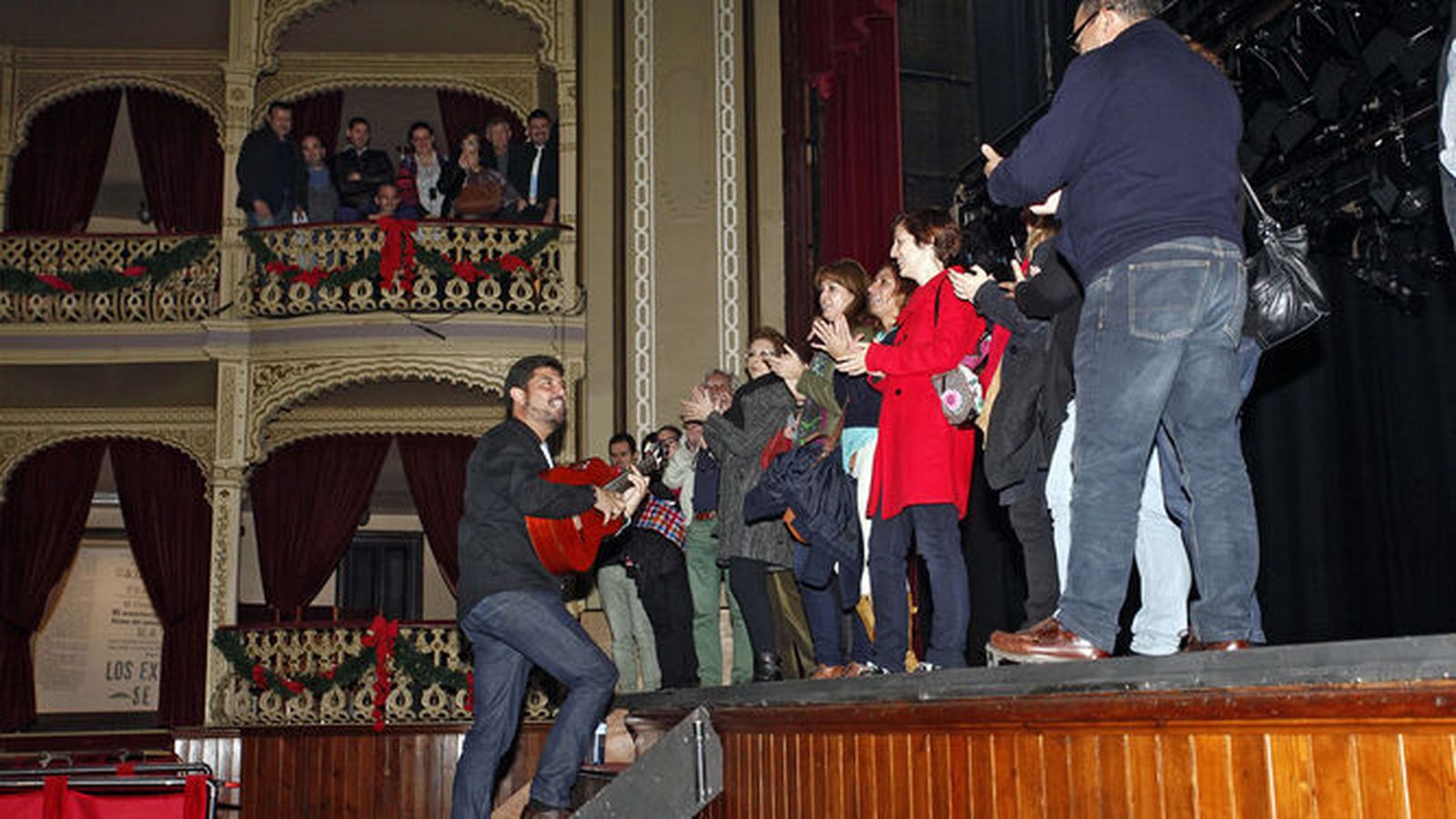 Una imagen de las visitas guiadas al Falla de 'Cádiz y su teatro'.