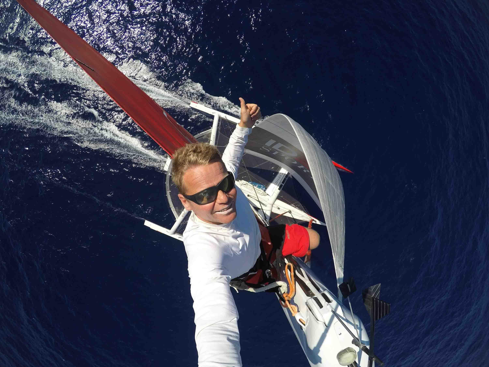 Álex Pella en una de sus travesías.