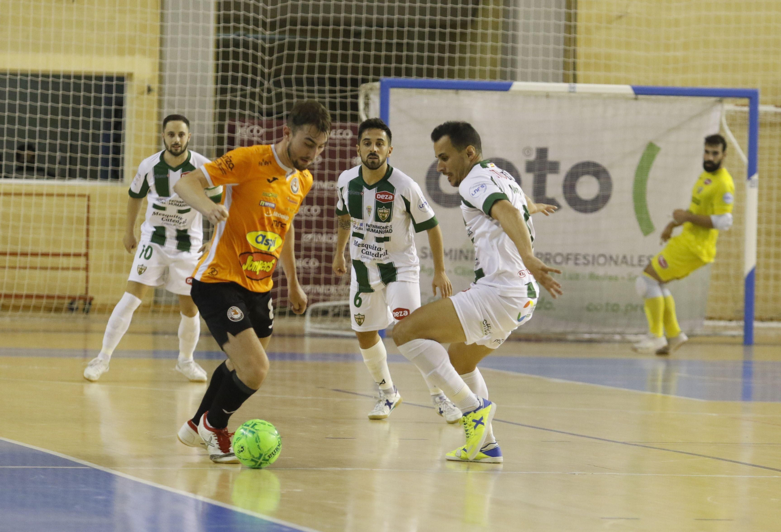 La derrota del Córdoba Futsal ante el Ribera Navarra, en imágenes