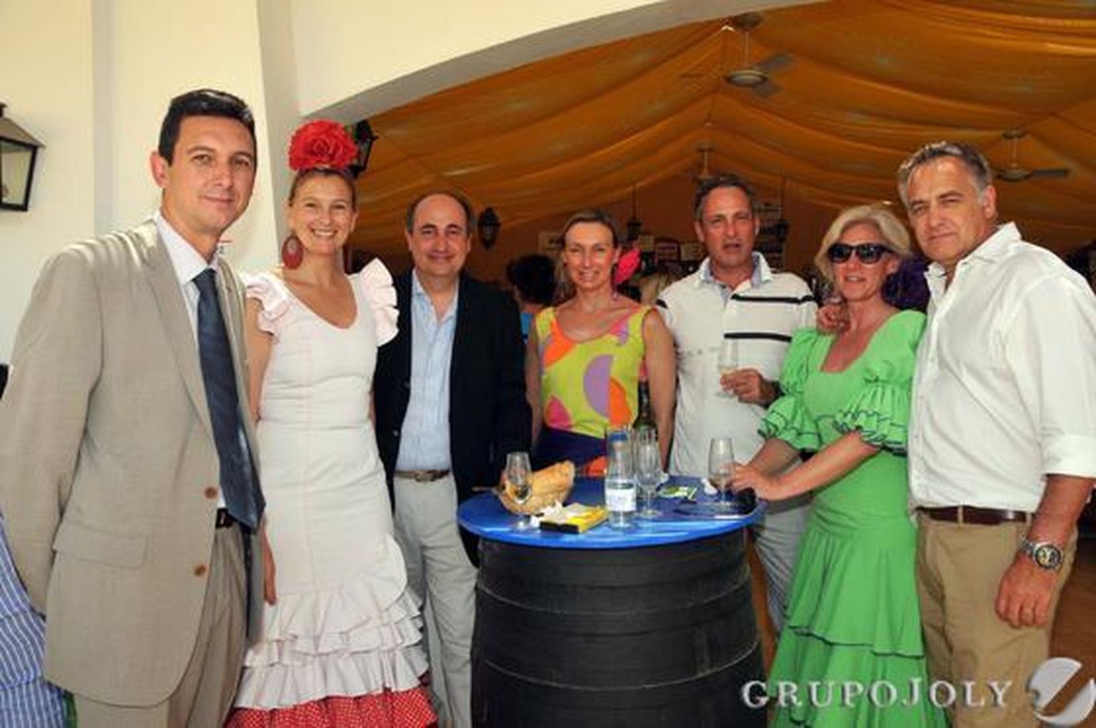 Miguel Berraquero, Paula Llull, el doctor Luis Salvador Carulla, Sandra Llull, Rafael Nicolau, Manuela Sard y Matías Marcé.

Foto: Manuel Aranda
