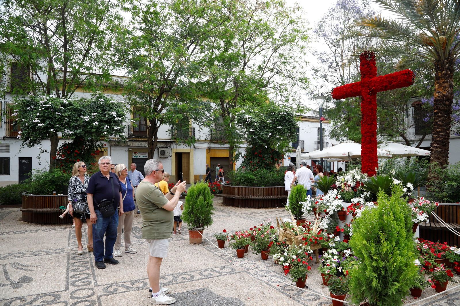 El domingo de Cruces de Córdoba, en imágenes