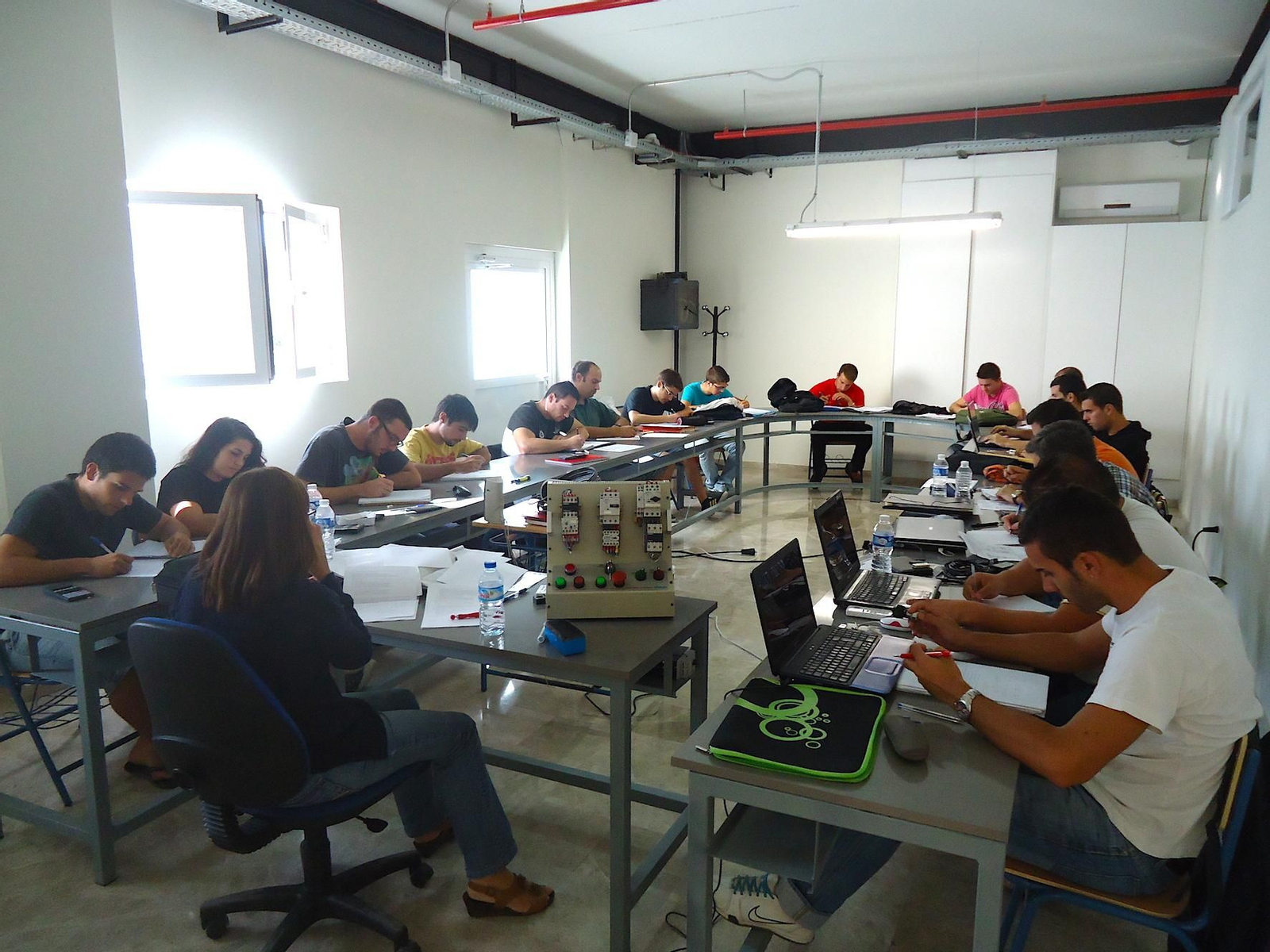 Aula de FP de Cosentino.