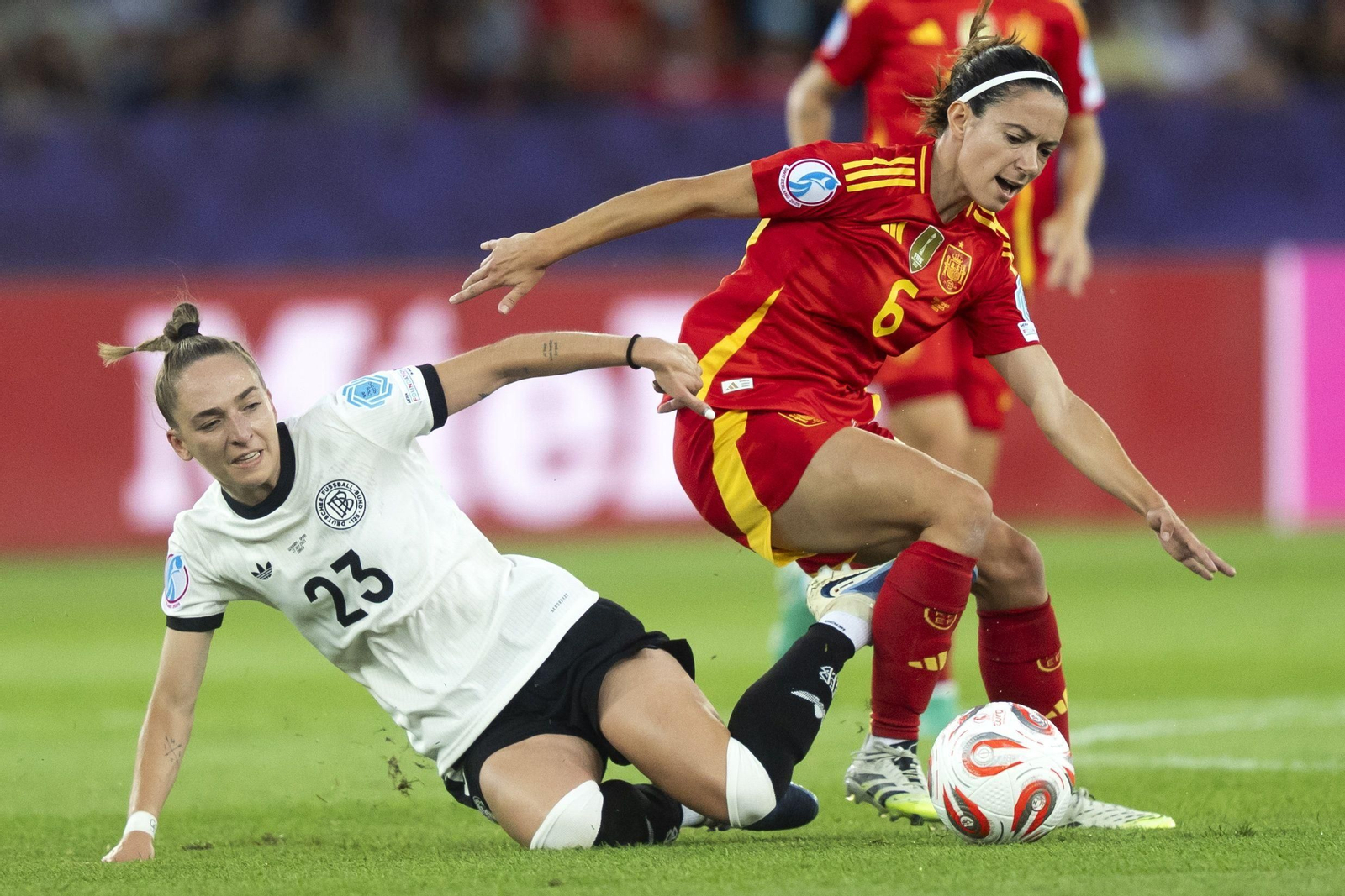 Las mejores imágenes de la semifinal Alemania - España de la Eurocopa femenina
