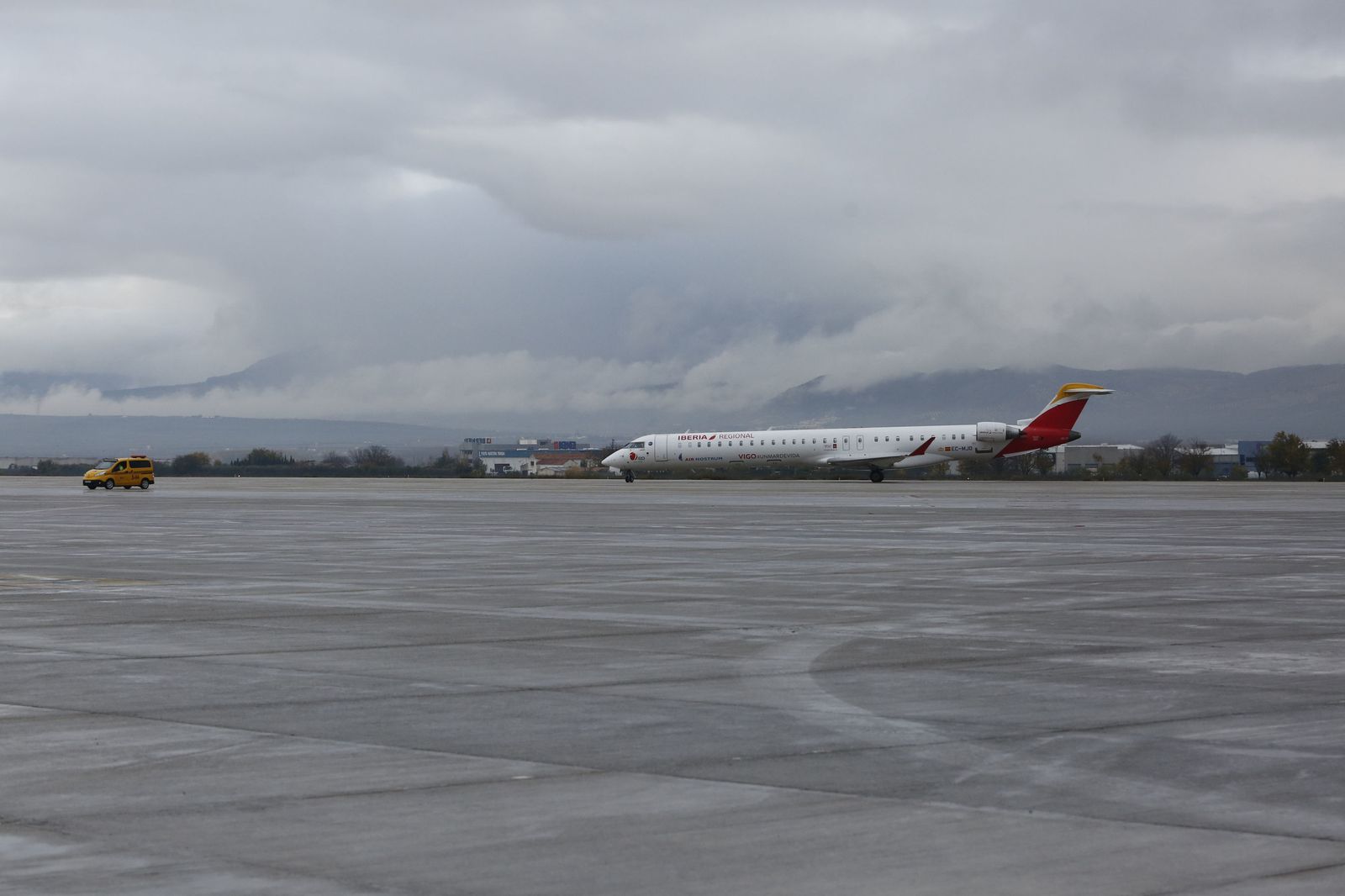 Un avión de Air Nostrum como los que operará la línea Granada-Melilla