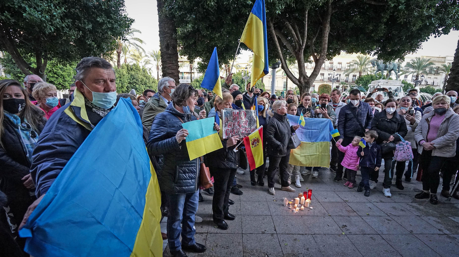 Concentración en Jerez por la paz en Ucrania