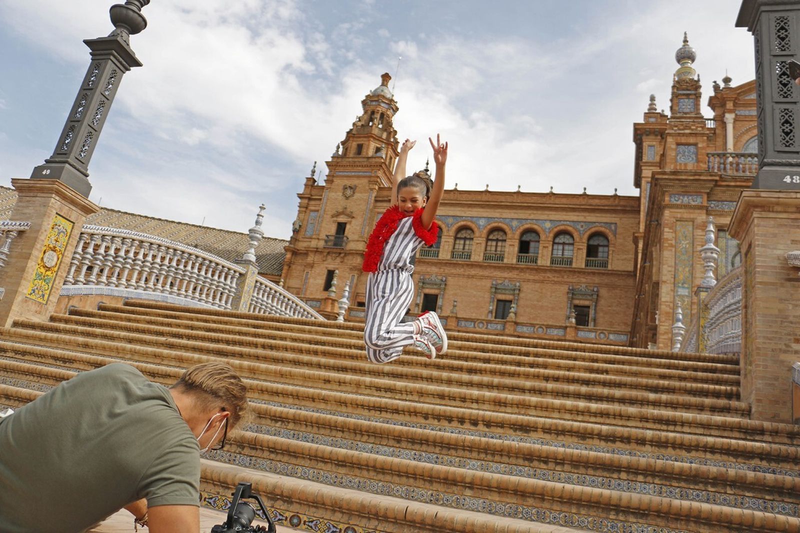 Soleá ante la Plaza de España