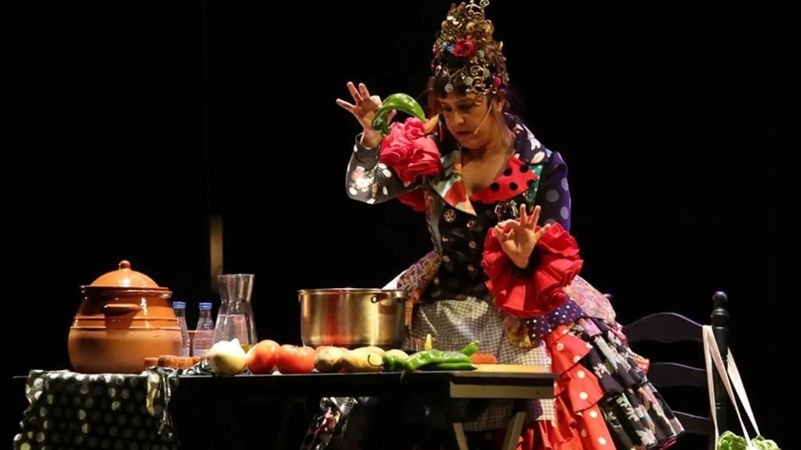 La Maui de Utrera durante una de sus actuaciones. La Maui de Utrera durante una de sus actuaciones.