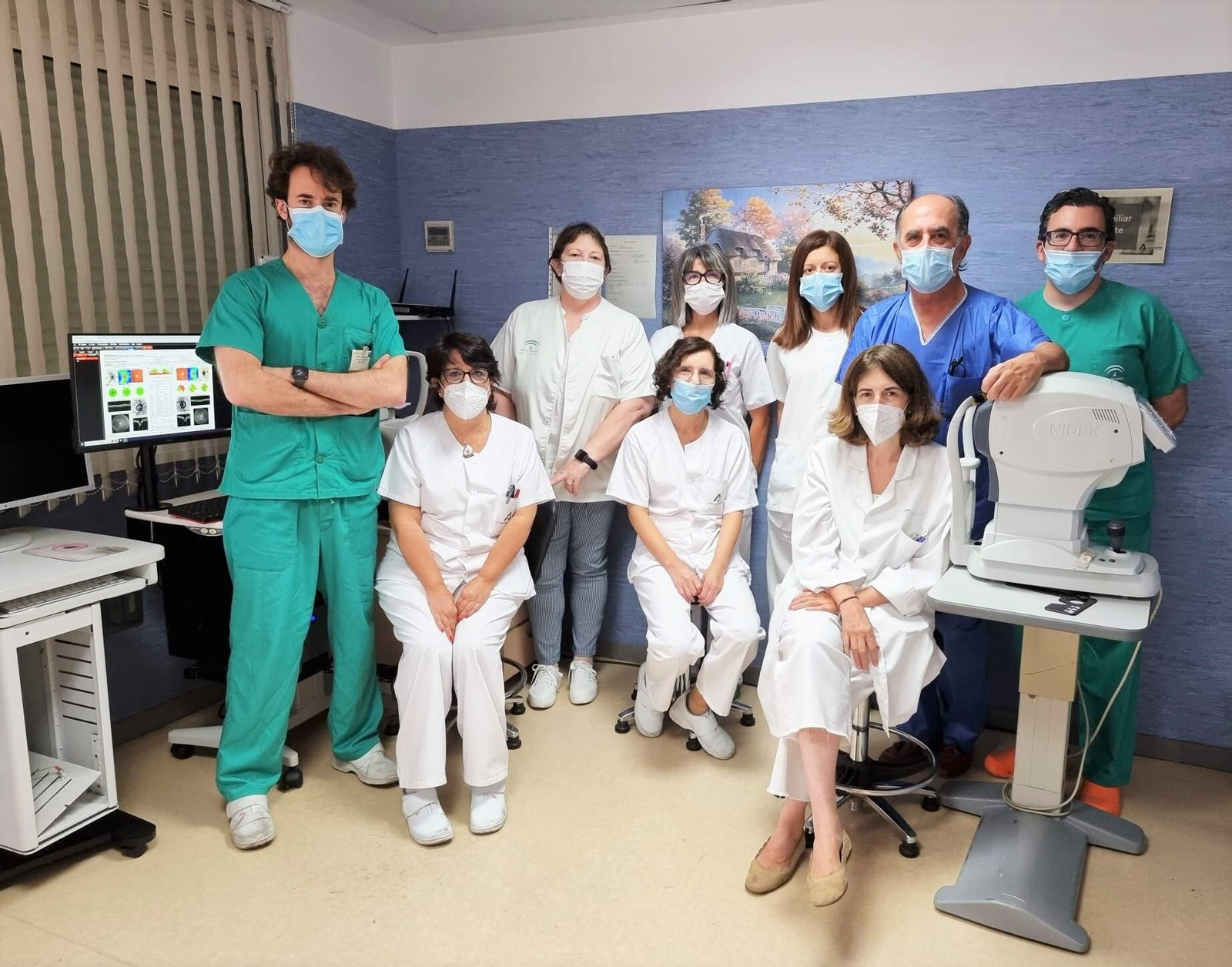 Profesionales del servicio de Oftalmología del hospital Infanta Elena.