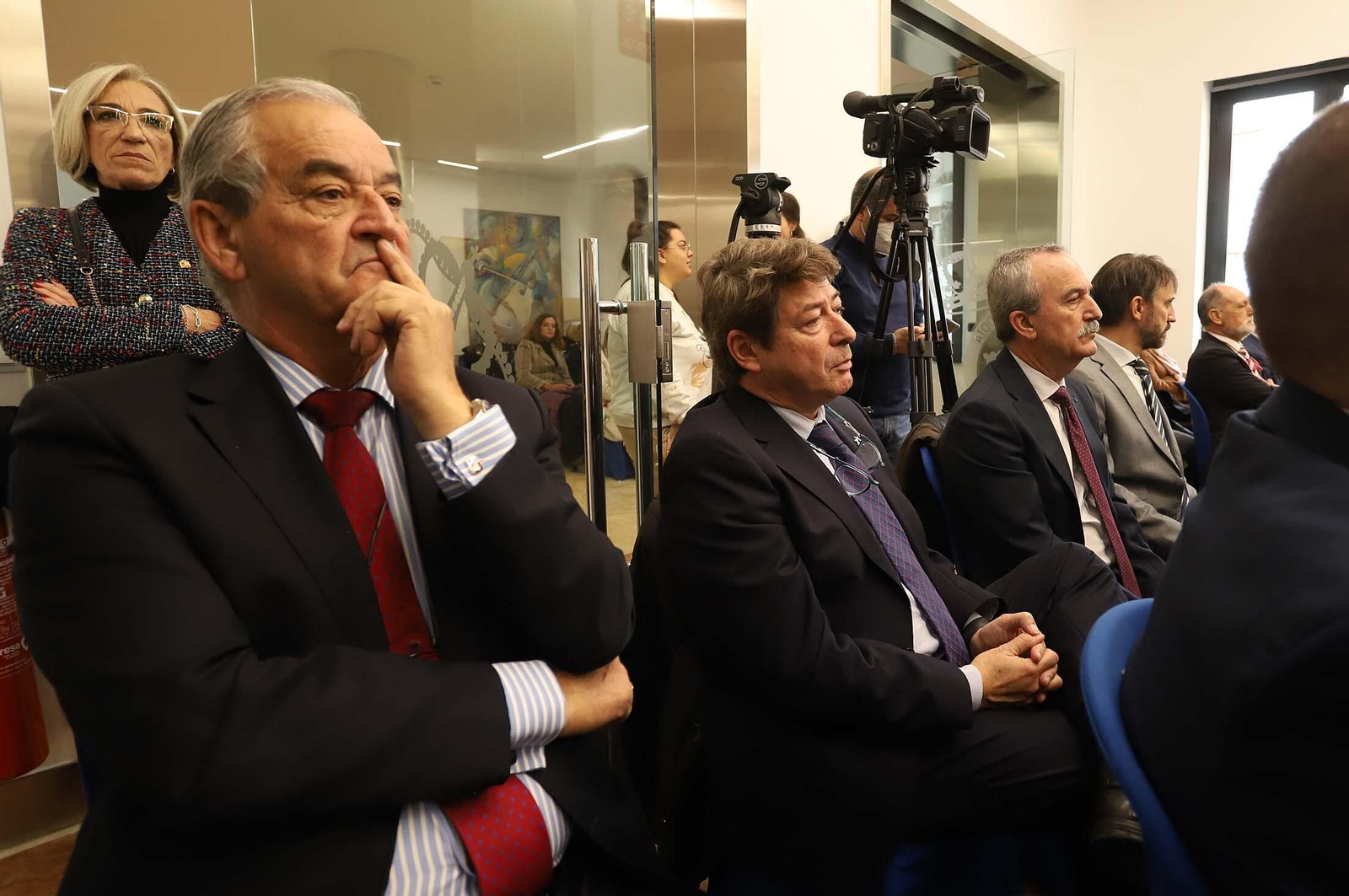 Imágenes del acto conmemorativo del 44 Aniversario de la Constitución Española y en el que se hace entrega al Real Club Recreativo de Huelva del decimotercer Premio Martín Alonso Pinzón a los Valores Constitucionales