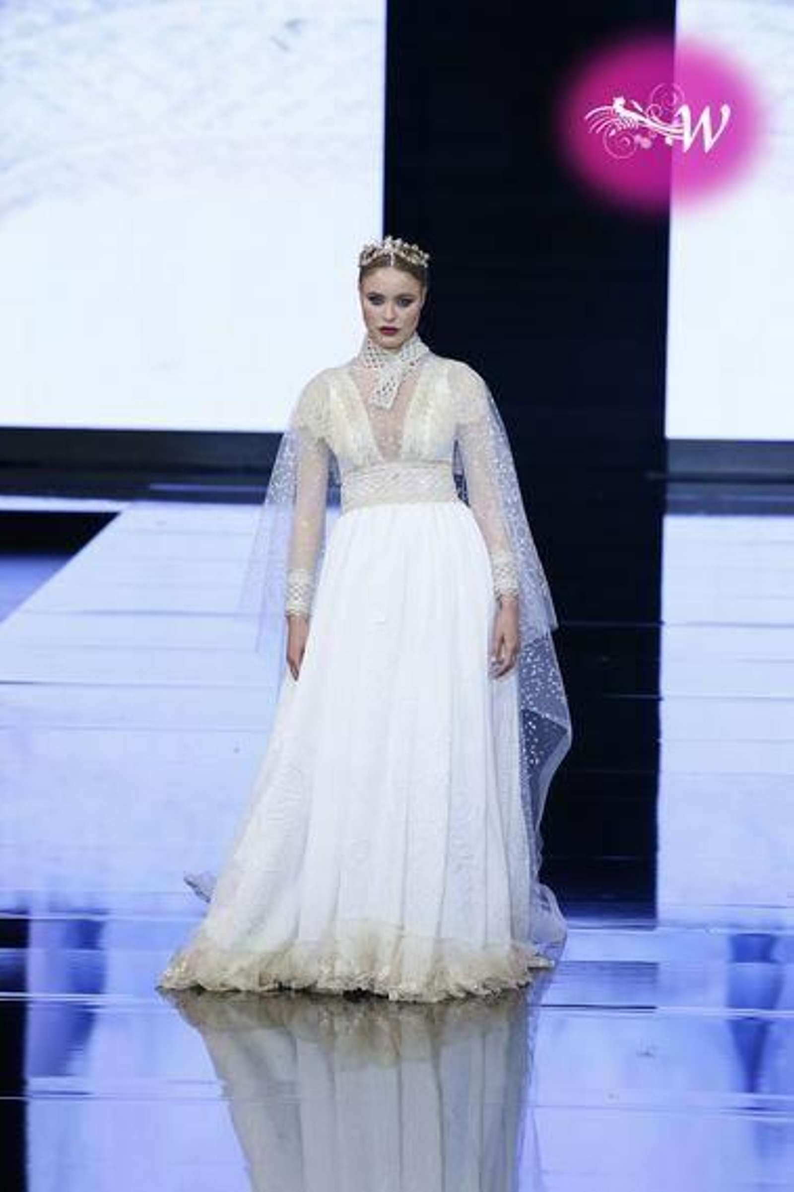 Aurora Gaviño homenajea a María Jiménez: todas las fotos del desfile en SIMOF 2020