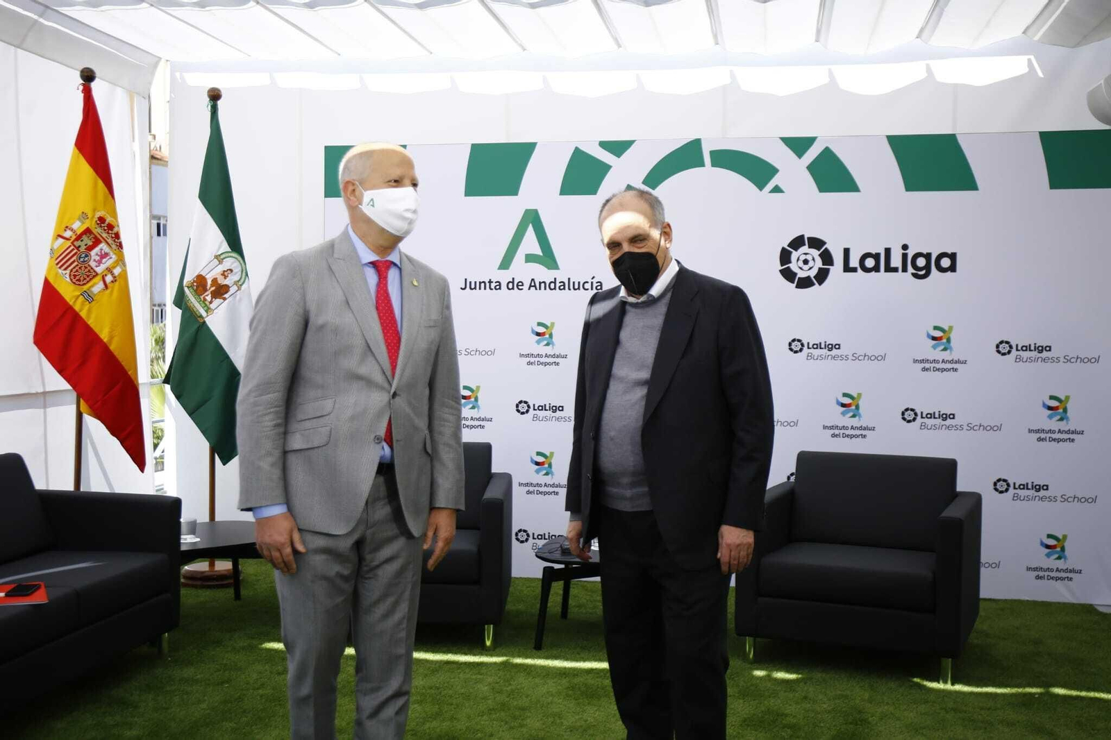 Las fotos de la visita de Tebas a Málaga