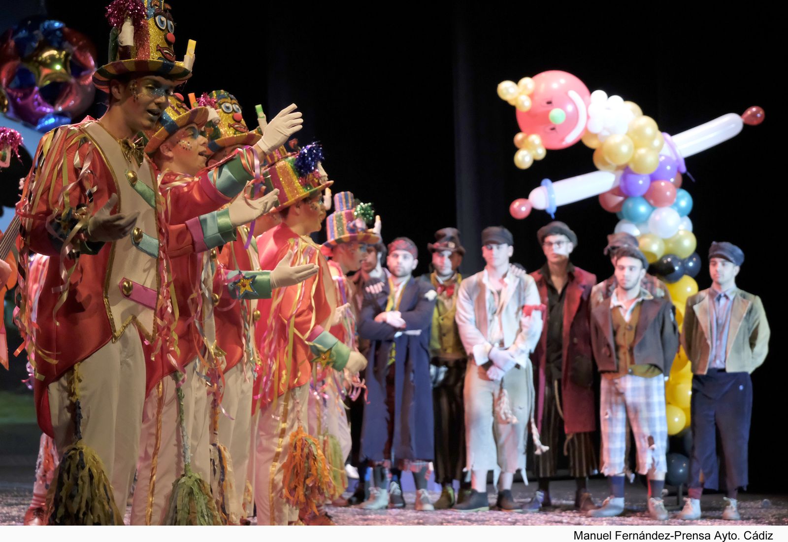 La comparsa 'La ciudad fantástica'