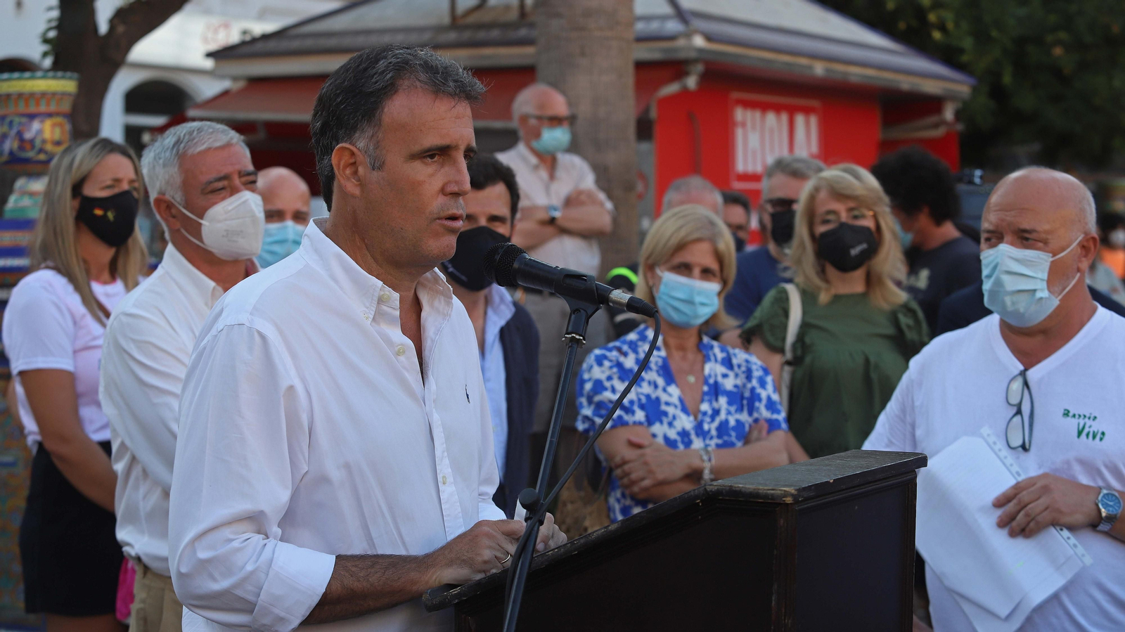 Fotos de la concentración en homenaje a José Luis Domínguez Iborra en Algeciras