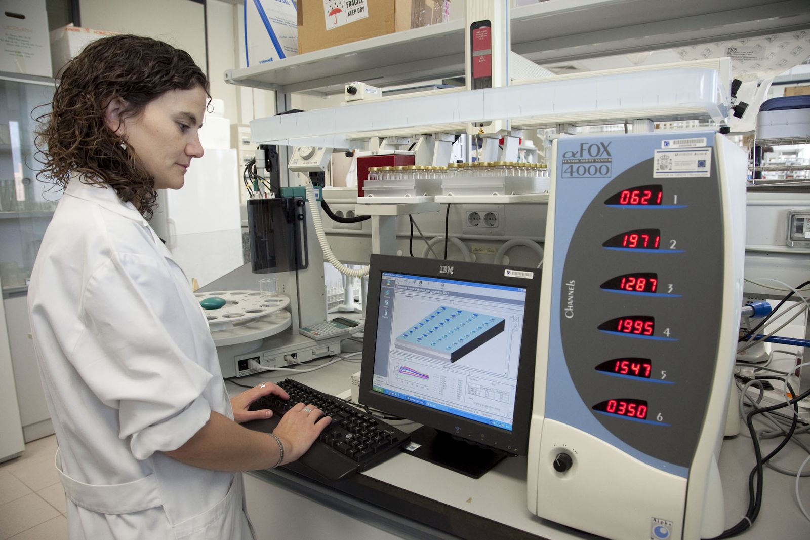 Una nariz electrónica facilita la seleccion de alimentos aromaticos.