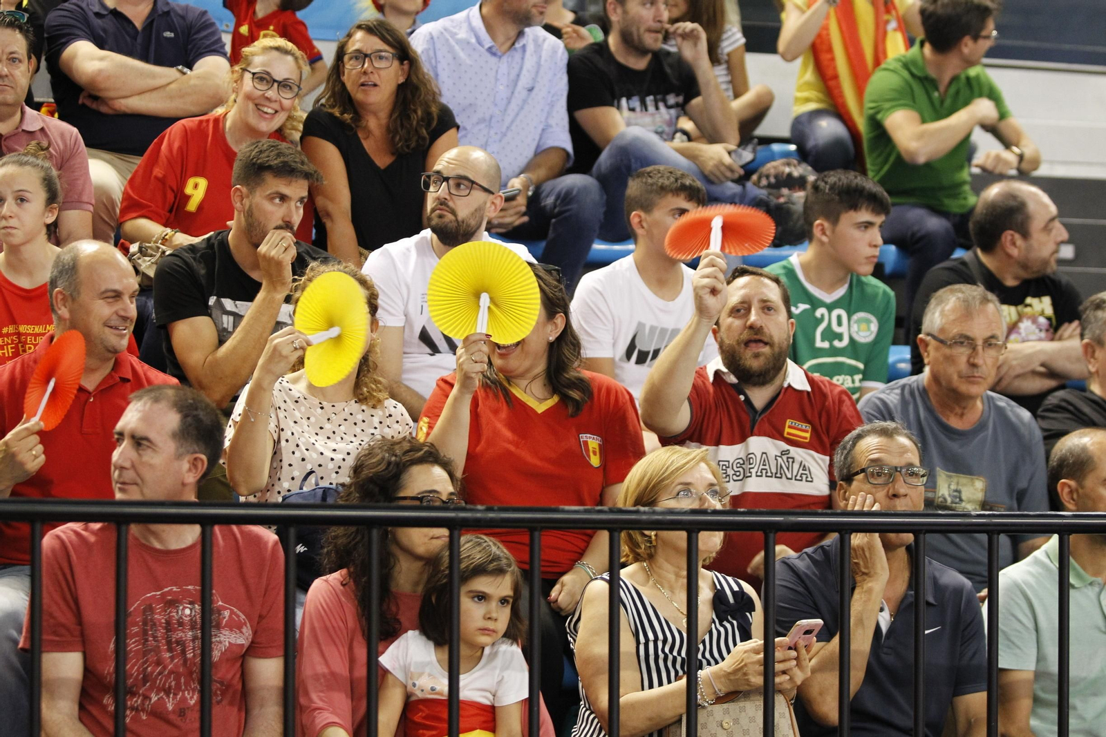 Fotogalería España-Suecia. Balonmano. Palacio Juegos Mediterráneos. Almería