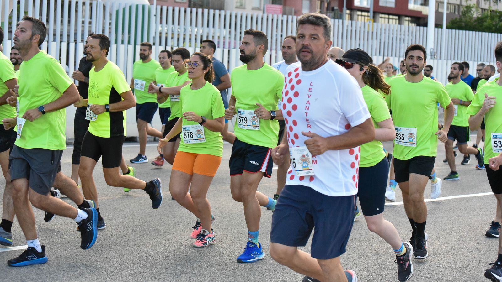 Búscate en la galeria de adultos de la XXI Carrera Popular Puerto Bahía de Algeciras