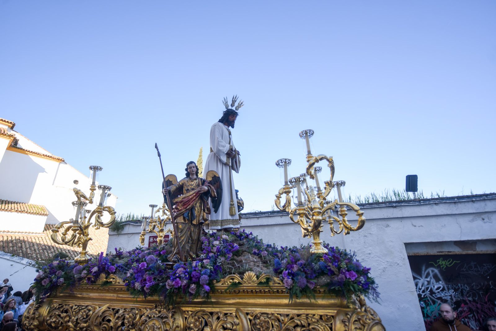 El traslado del Señor de la Sangre a la Catedral para el Vía Crucis de las Cofradías, en imágenes
