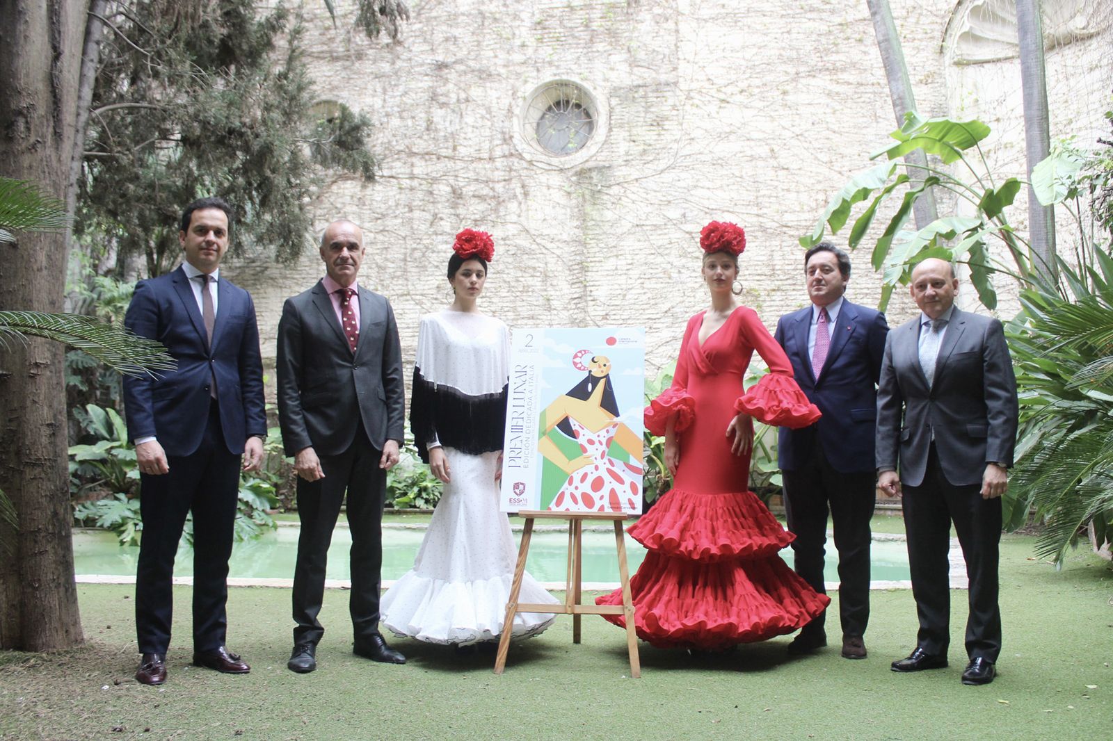 Presentación del desfile 'Premier Lunar' en el Consulado de Italia.
