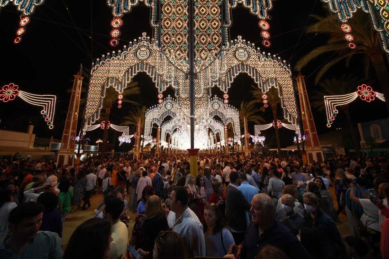 Las imágenes del encendido del alumbrado de la Feria de Jerez