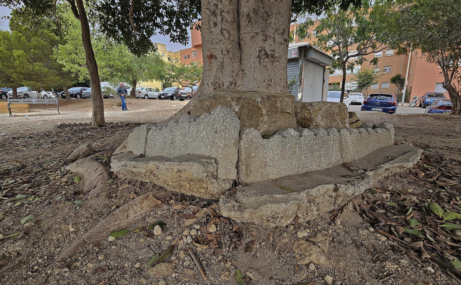 Fotos de los desperfectos en la barriada del Liang Shan Po en Algeciras