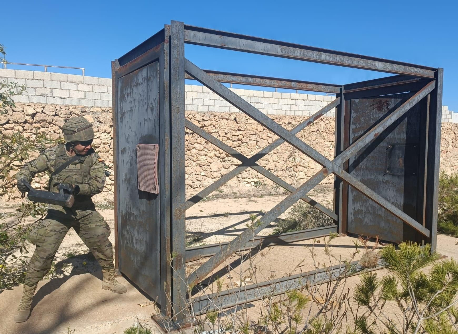 Los Regulares de Melilla se prueban en Viator: guerra total en el ejercicio Alhucemas 25