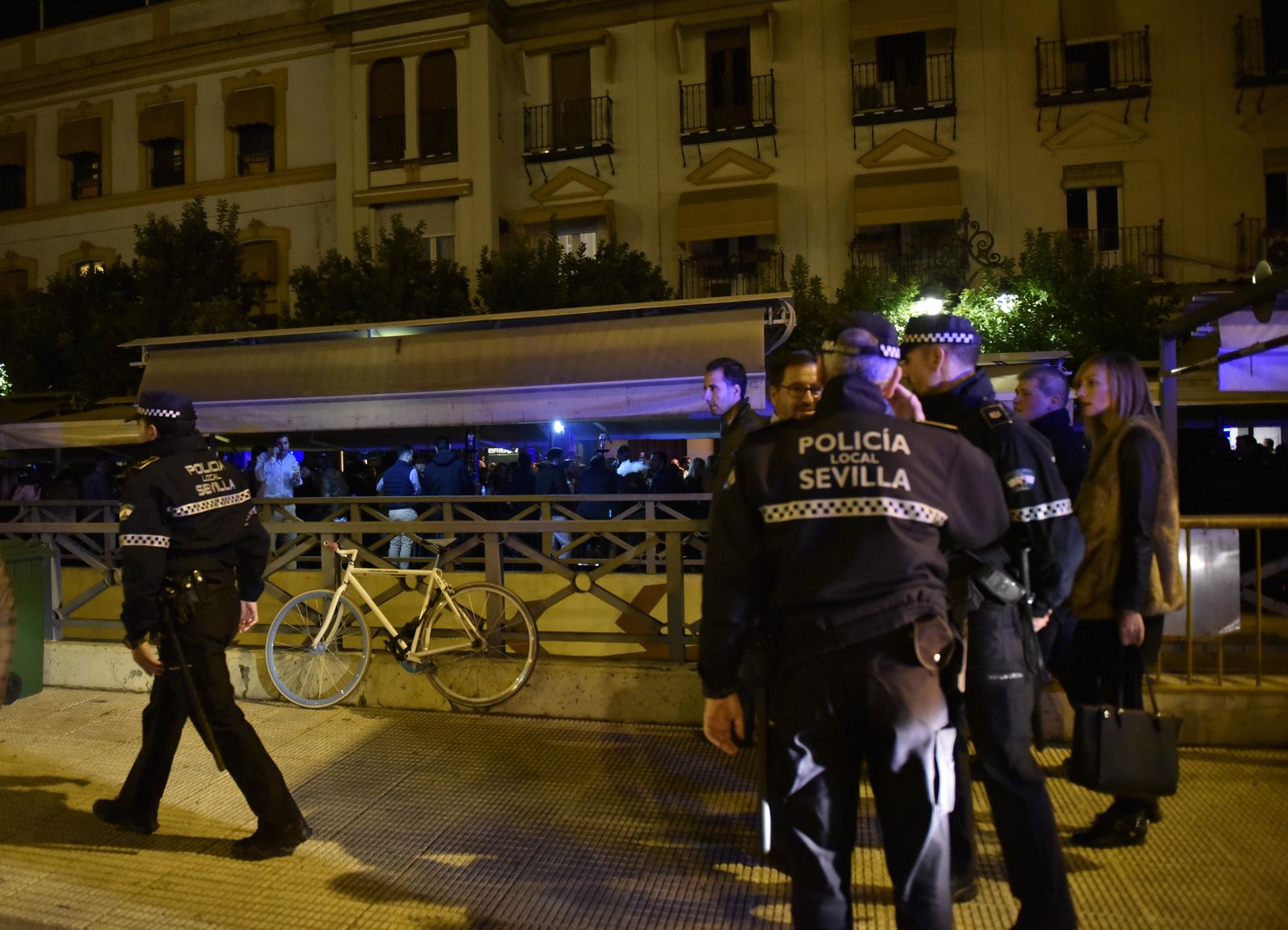 Dispositivo policial contra la movida