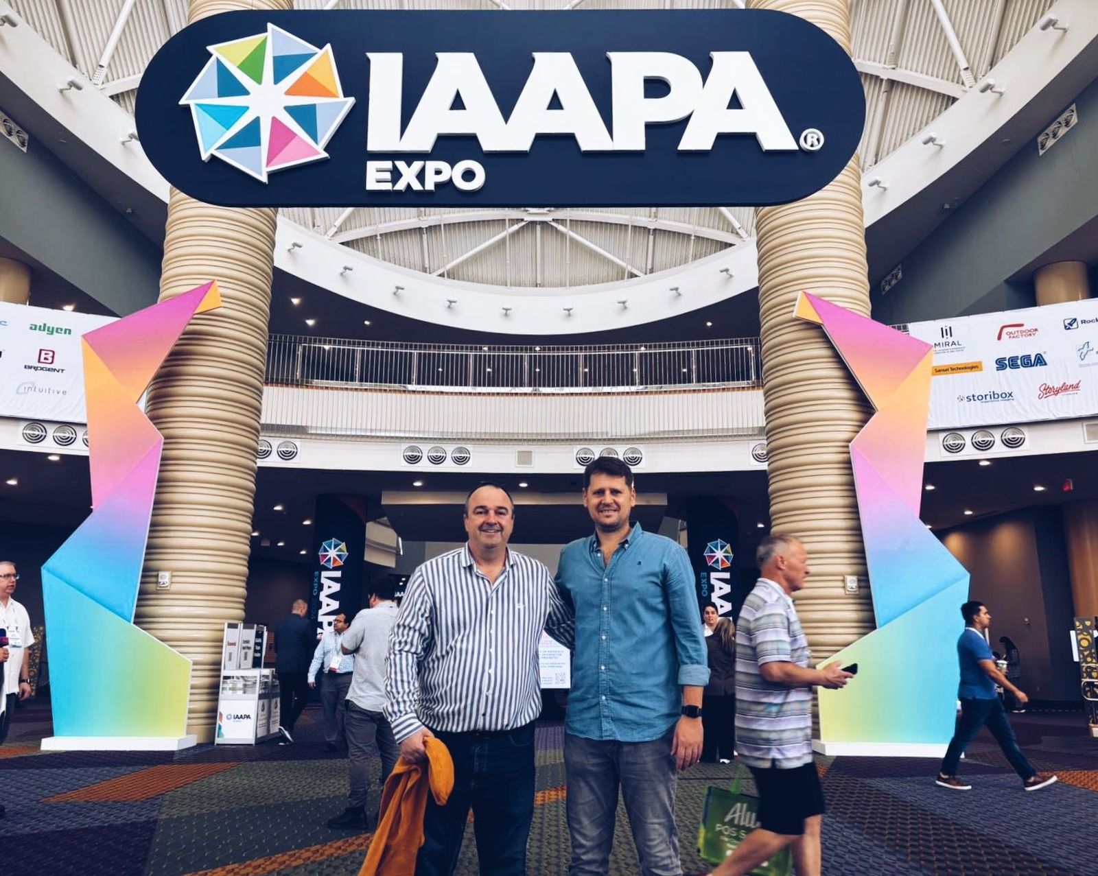 Babypar visita IAAPA Expo 2024 para explorar las últimas tendencias en ocio familiar