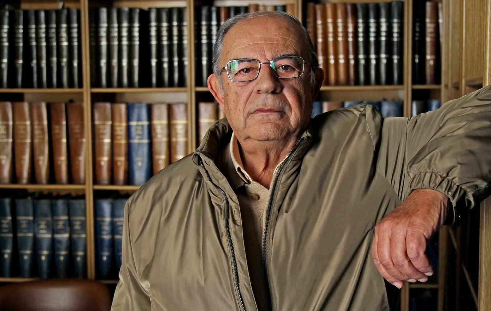 Antonio Mariscal. Antonio Mariscal.