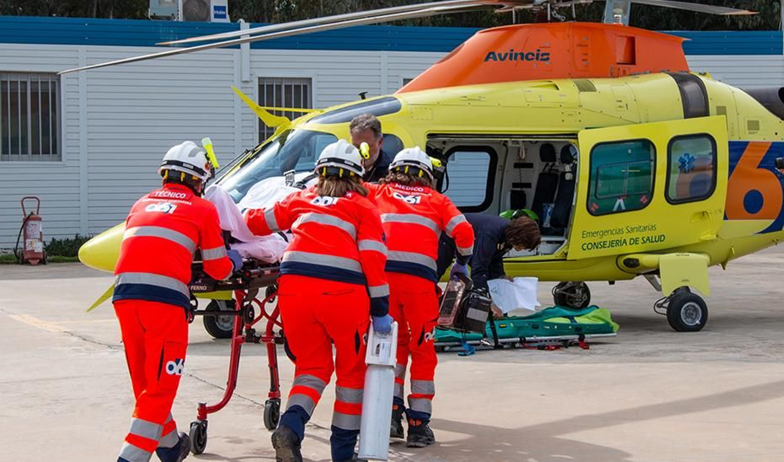 Imagen de archivo de una evacuación en un helicóptero del 061.