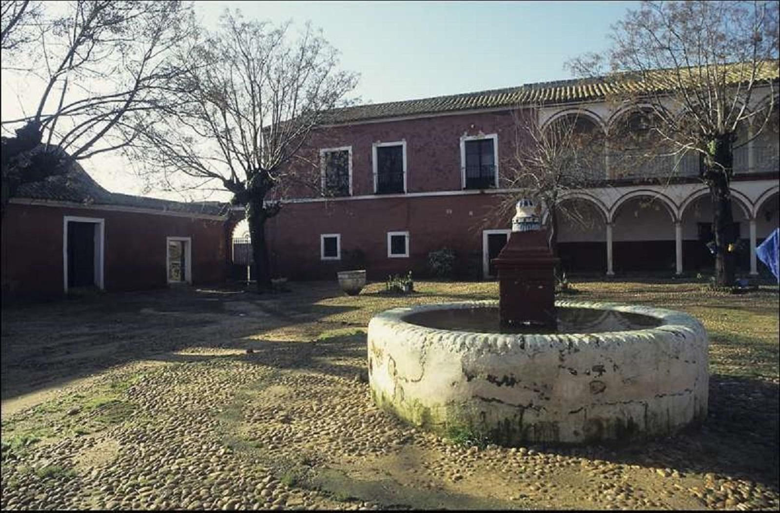 El patio de labor de la Hacienda Ibarburu.
