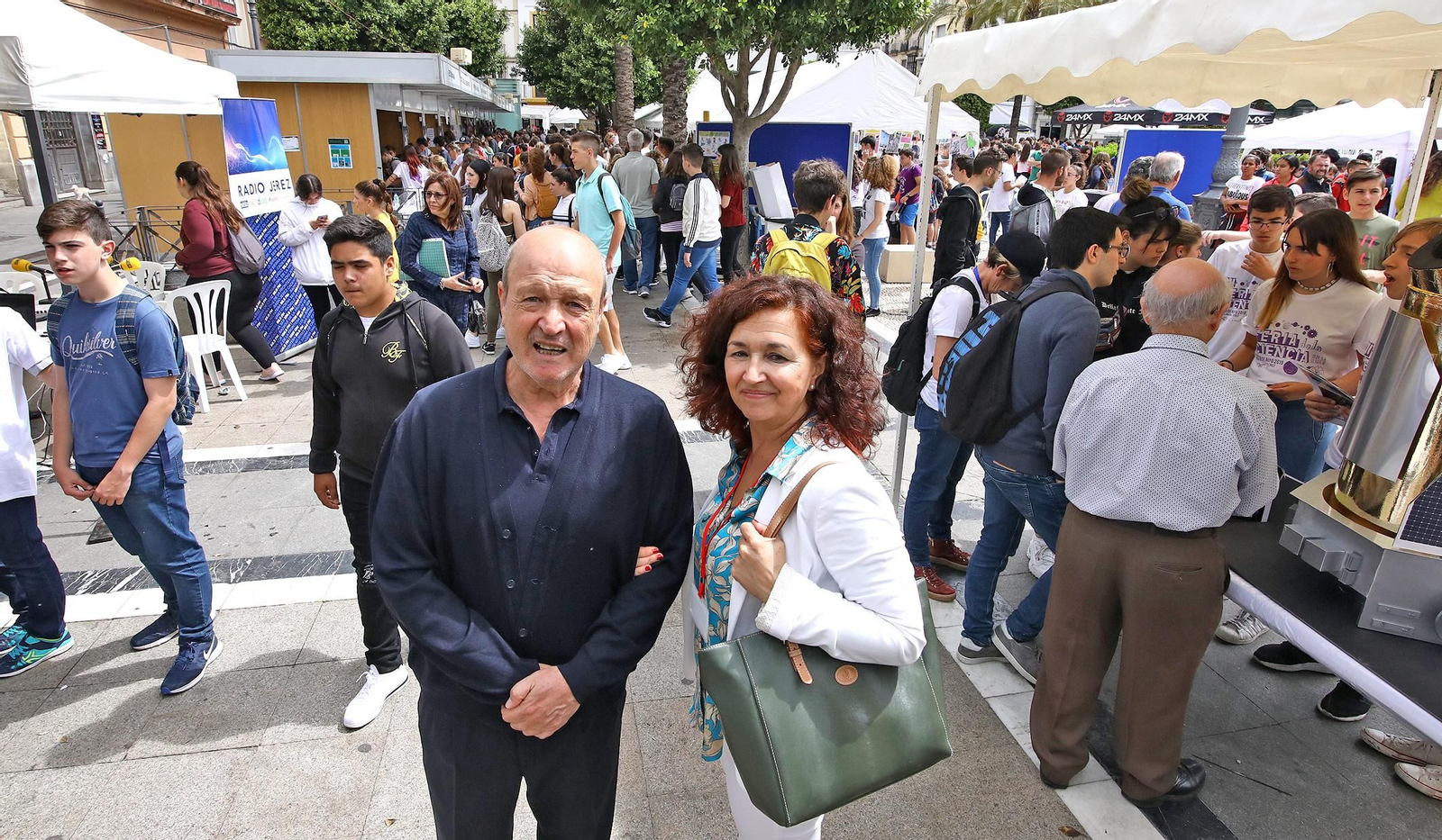 Imágenes de la VII Feria de la Ciencia en la Calle