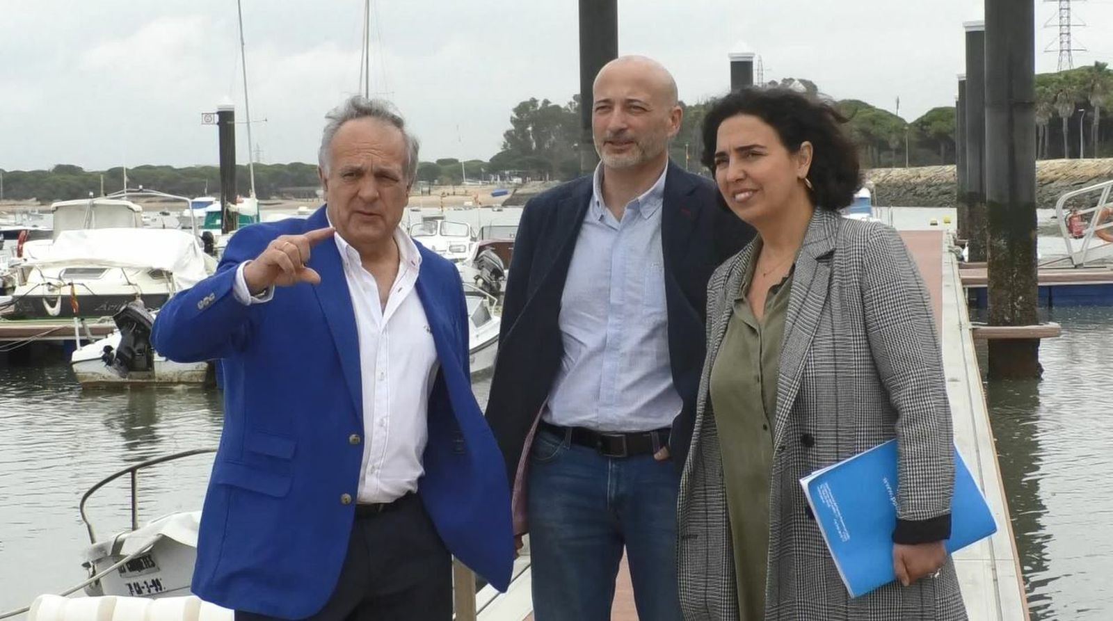 Visita del Partido Popular a la barriada Río San Pedro