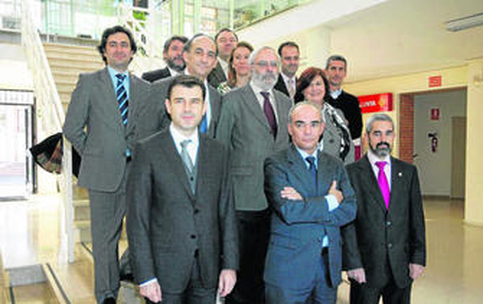Representantes de la Universidad Loyola de Andalucía, ayer en la sede de ETEA.